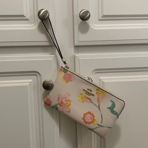 Coach Dreamy Land Floral Flower Wristlet Wallet Purse